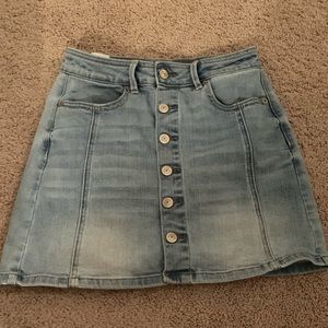 american eagle button down jean skirt